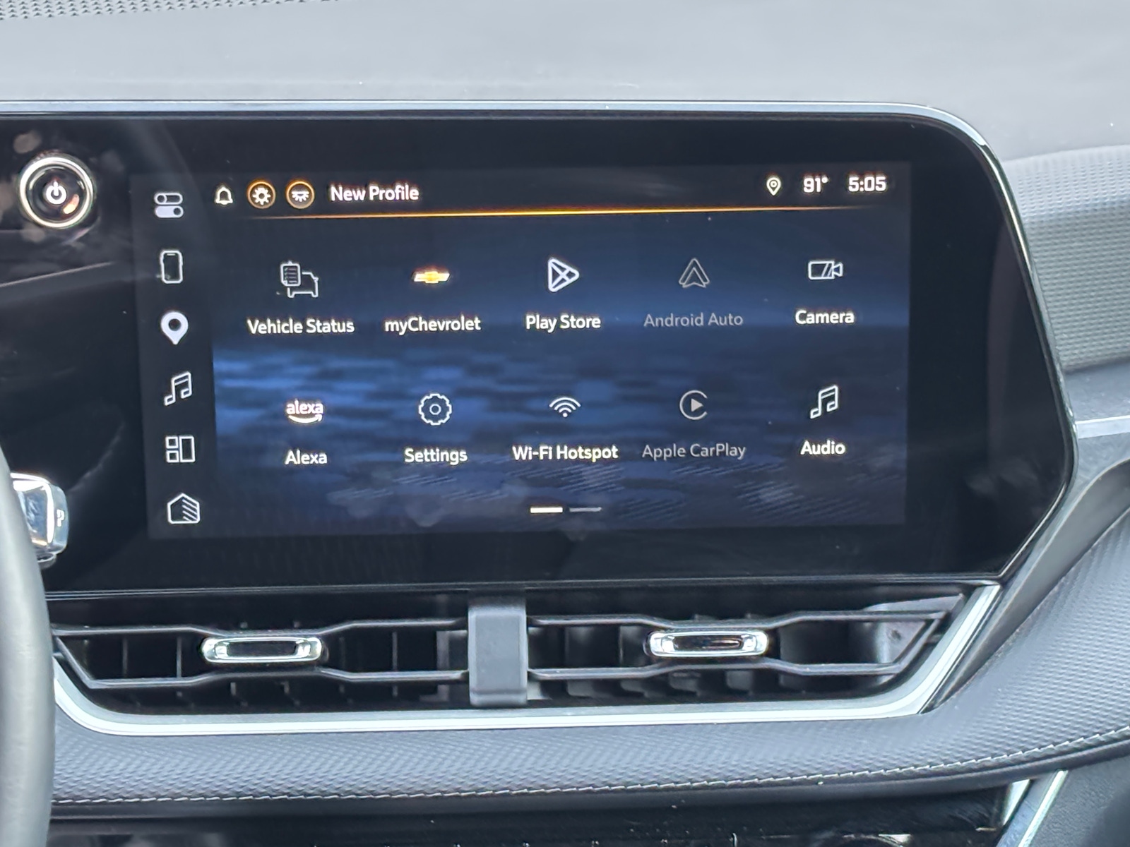 Thumbnail: 2025 Chevrolet Equinox - 4
