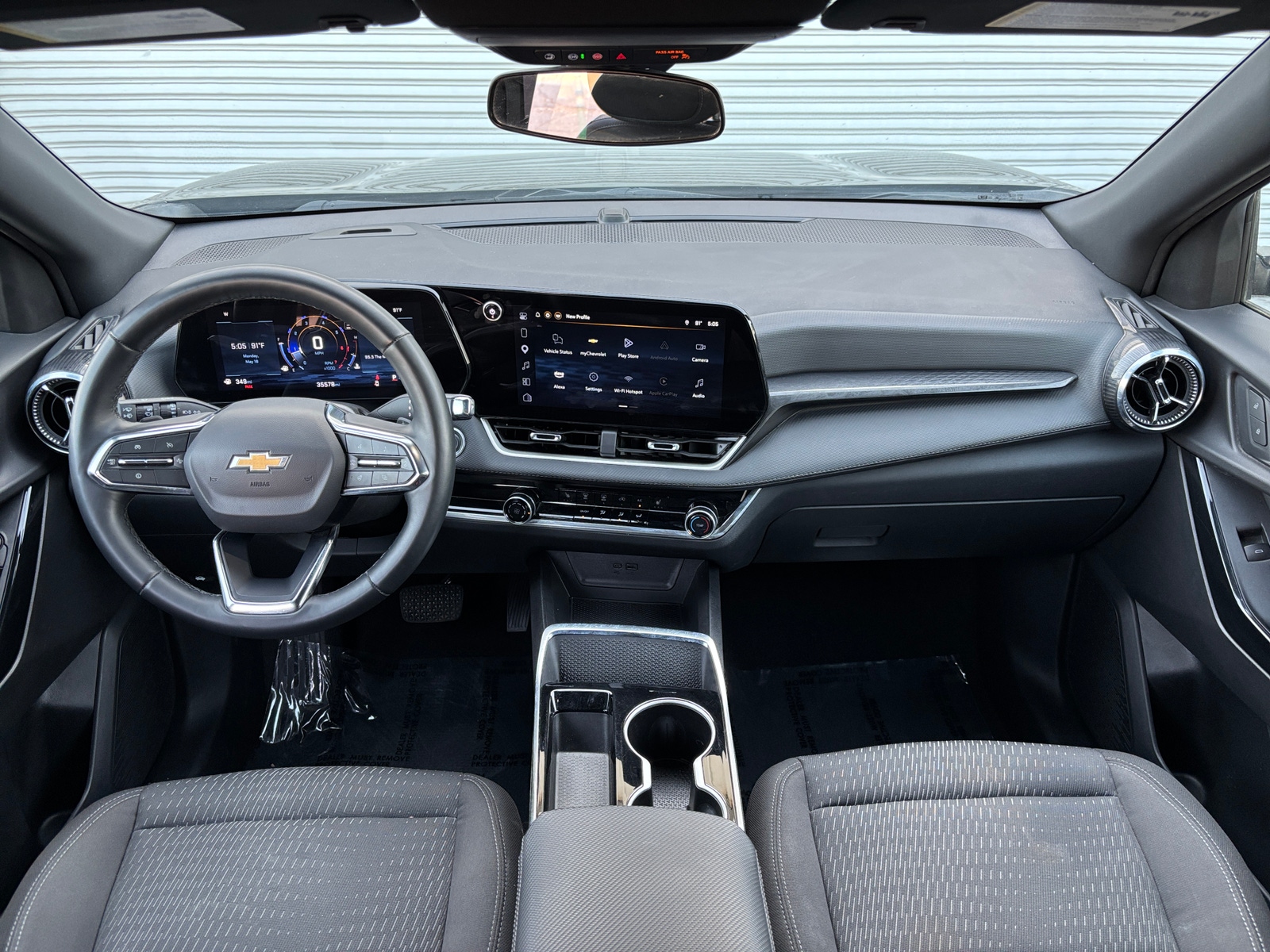 Thumbnail: 2025 Chevrolet Equinox - 3