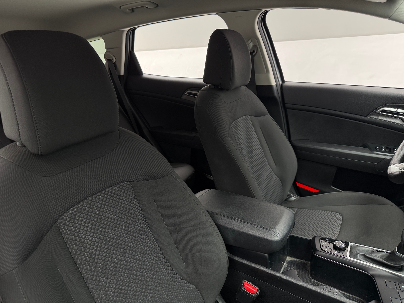 Thumbnail: 2025 Kia Sportage - 2