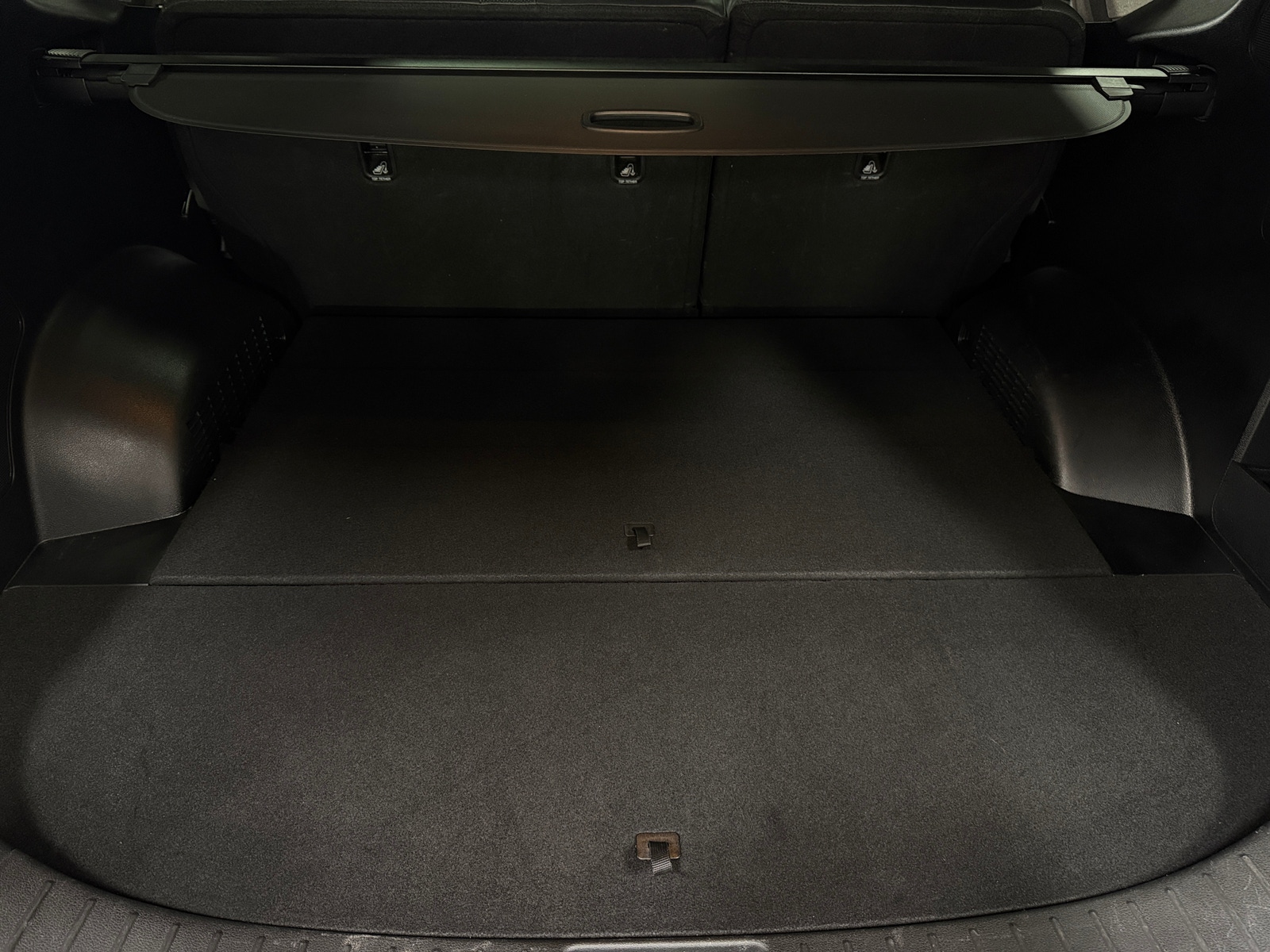 Thumbnail: 2020 Hyundai Santa Fe - 6