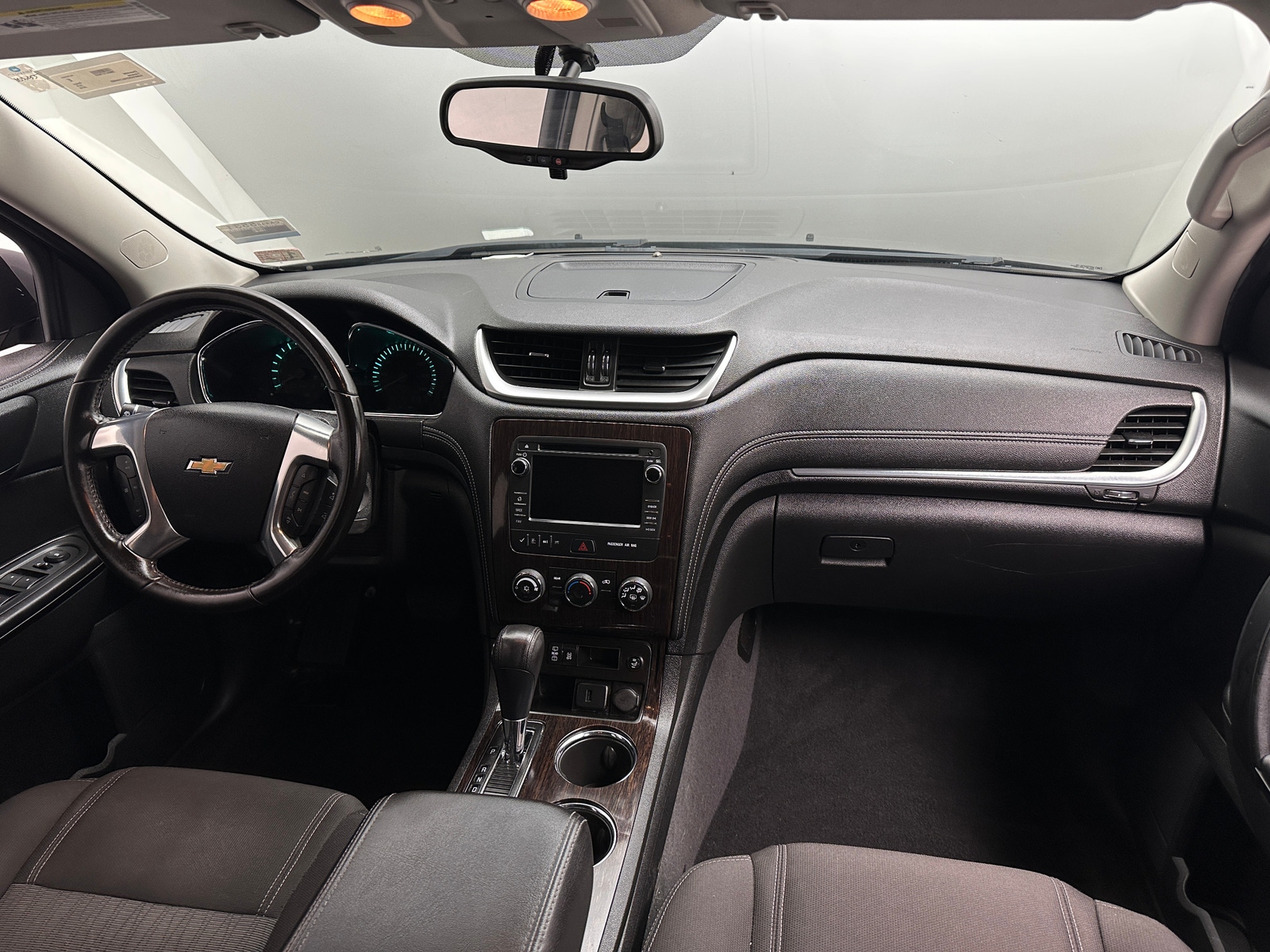 Thumbnail: 2016 Chevrolet Traverse - 3