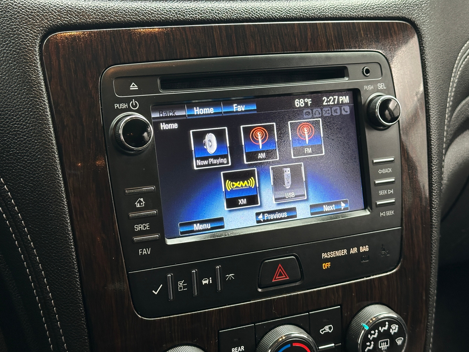 Thumbnail: 2016 Chevrolet Traverse - 4