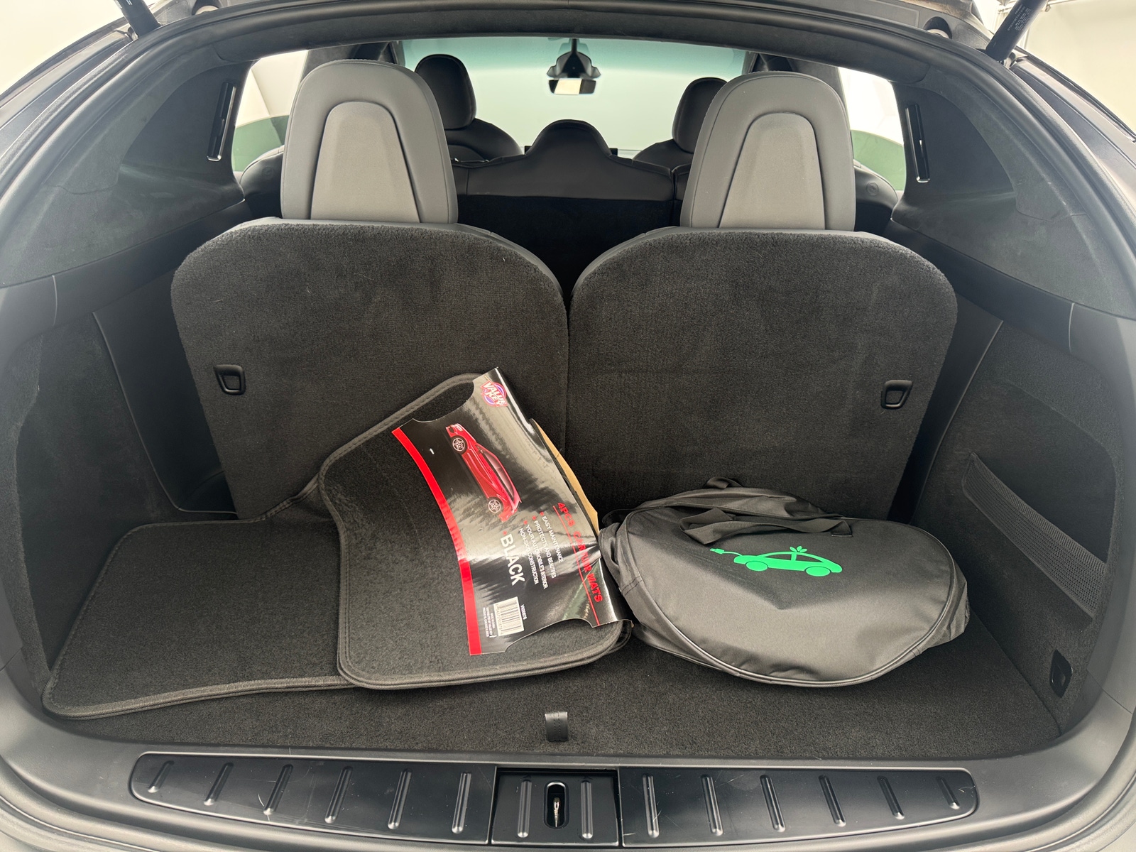 Thumbnail: 2023 Tesla Model X - 6