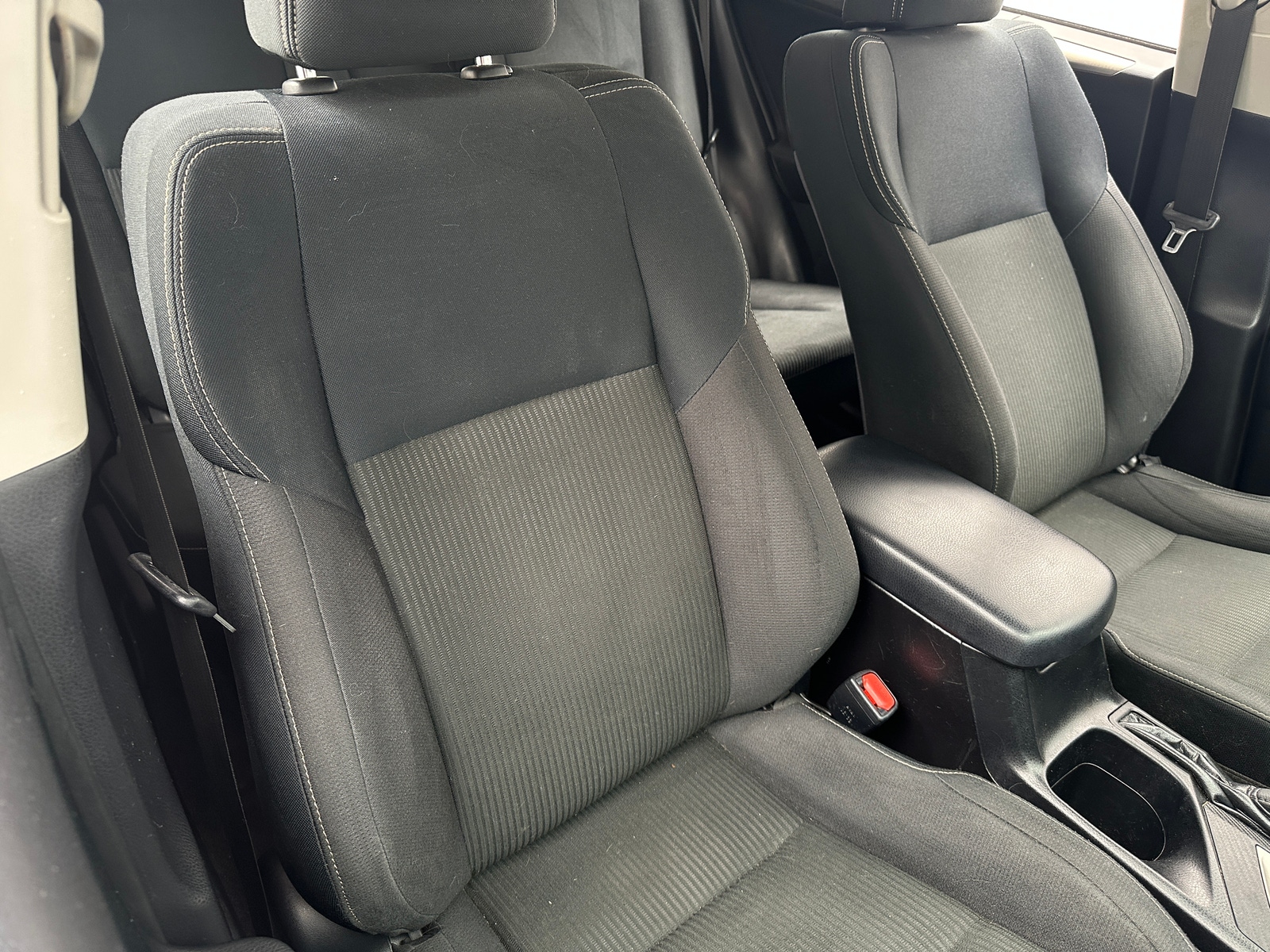 Thumbnail: 2014 Toyota RAV4 - 2