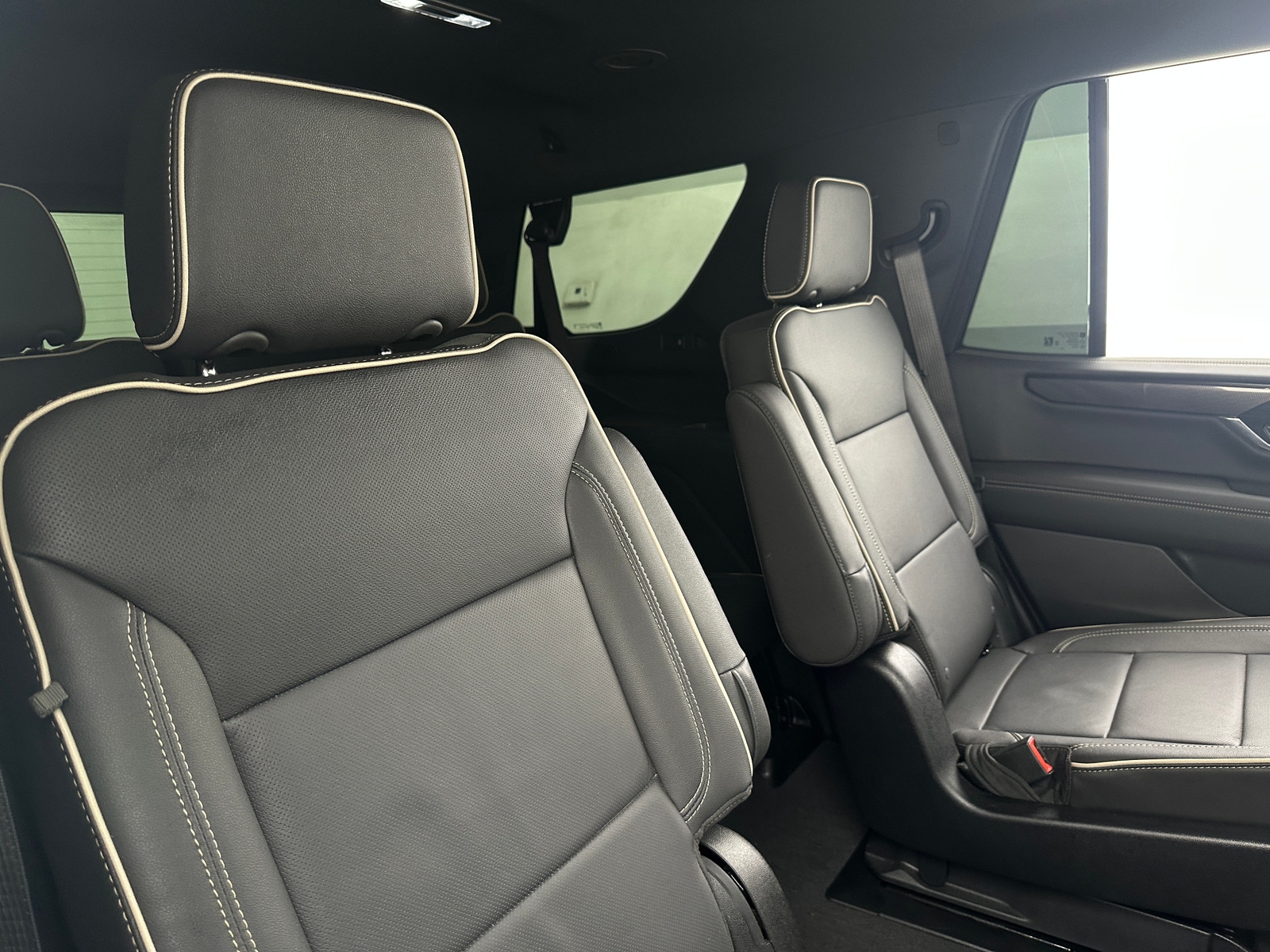 Thumbnail: 2025 GMC Yukon - 5