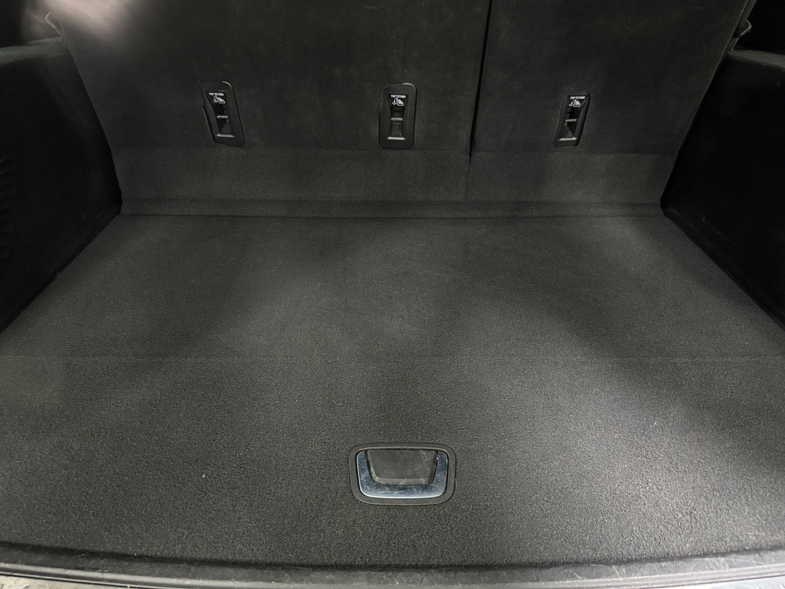 Thumbnail: 2023 Chevrolet Suburban - 6