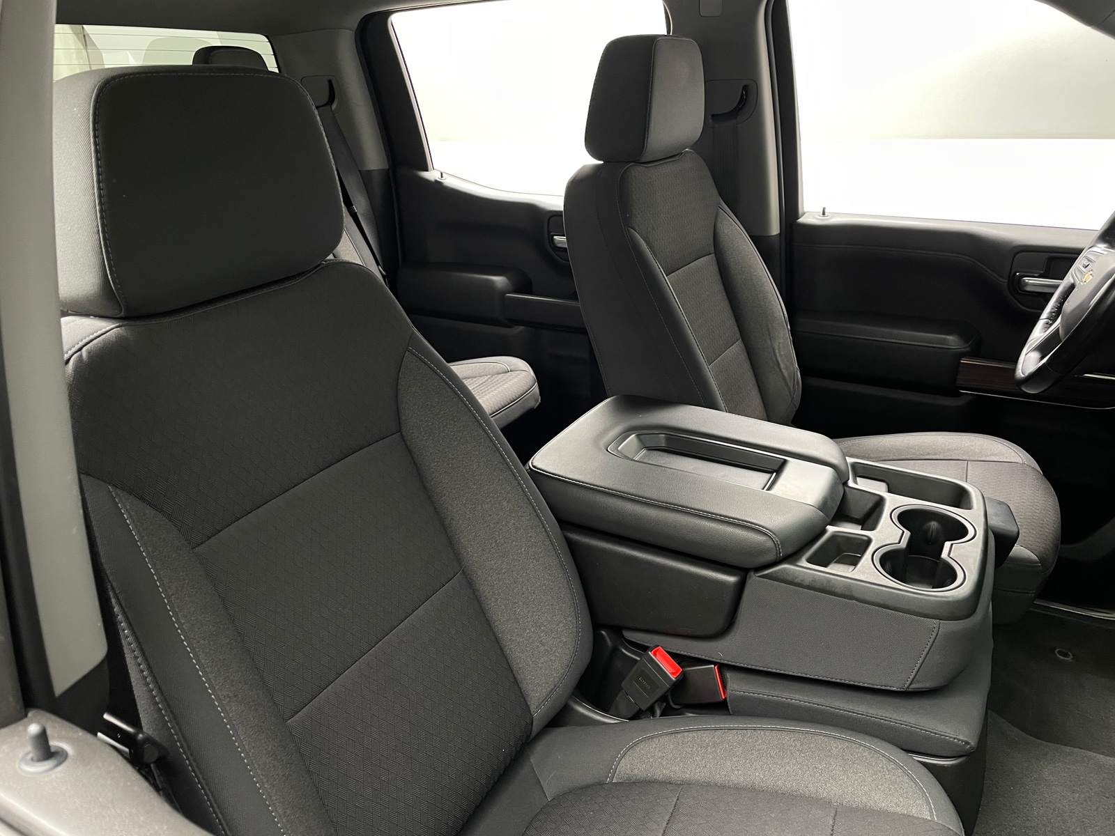 Thumbnail: 2020 Chevrolet Silverado 1500 - 2