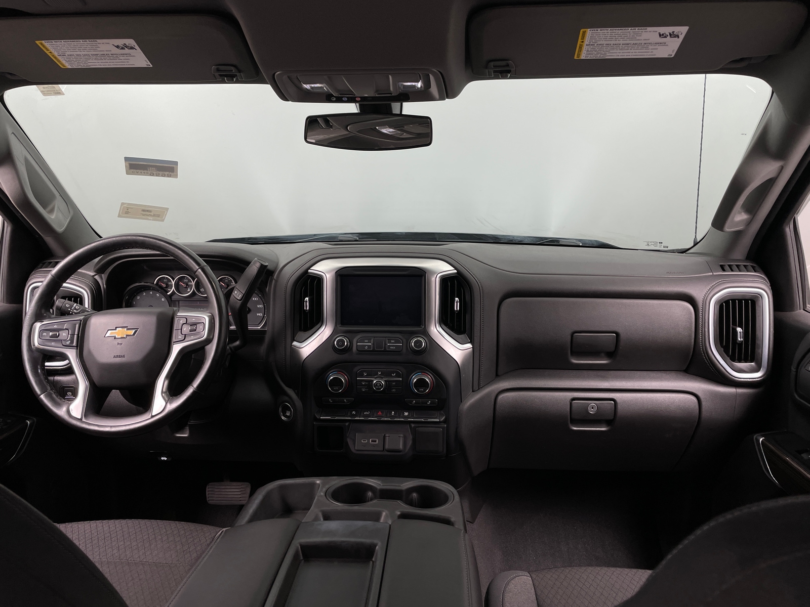 Thumbnail: 2020 Chevrolet Silverado 1500 - 3
