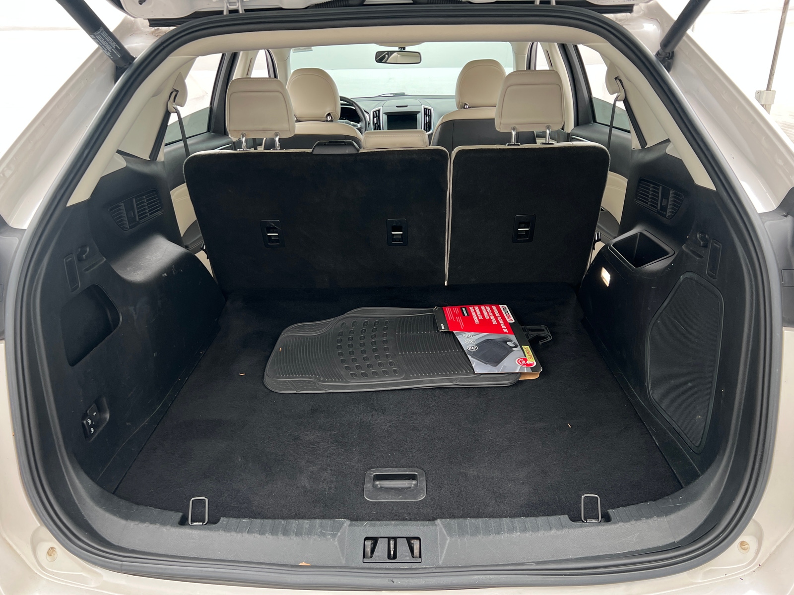 Thumbnail: 2018 Ford Edge - 6