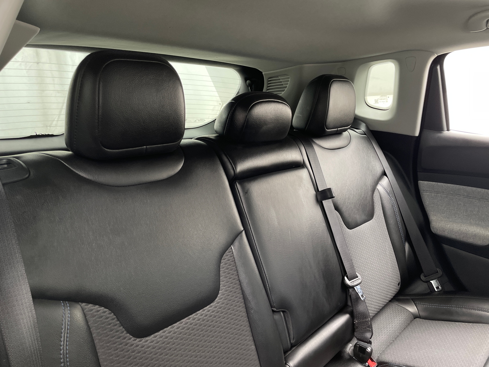 Thumbnail: 2022 Jeep Compass - 6