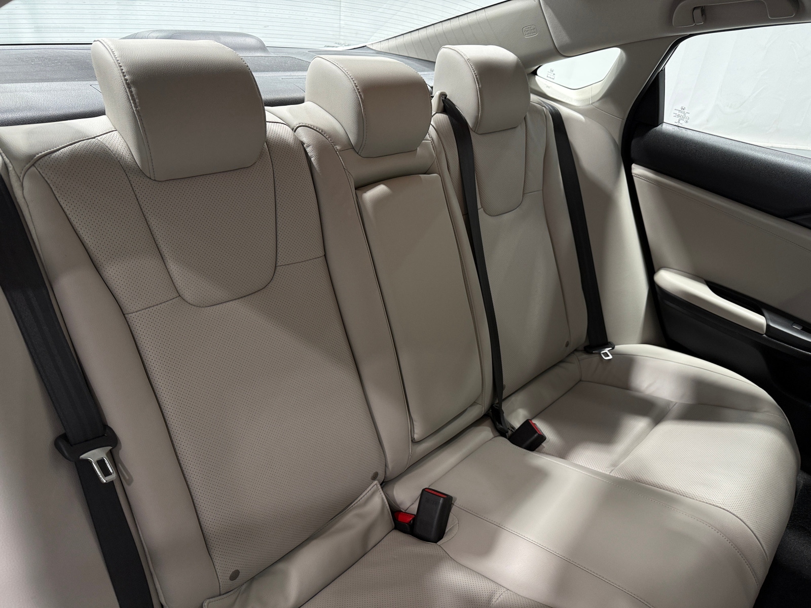 Thumbnail: 2019 Honda Insight - 5
