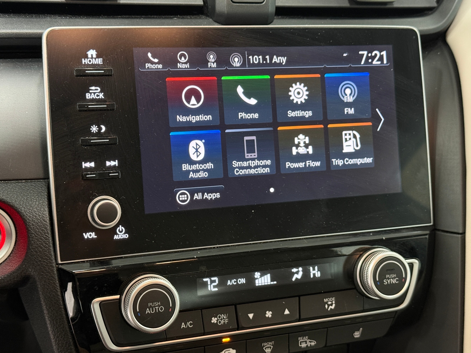 Thumbnail: 2019 Honda Insight - 3