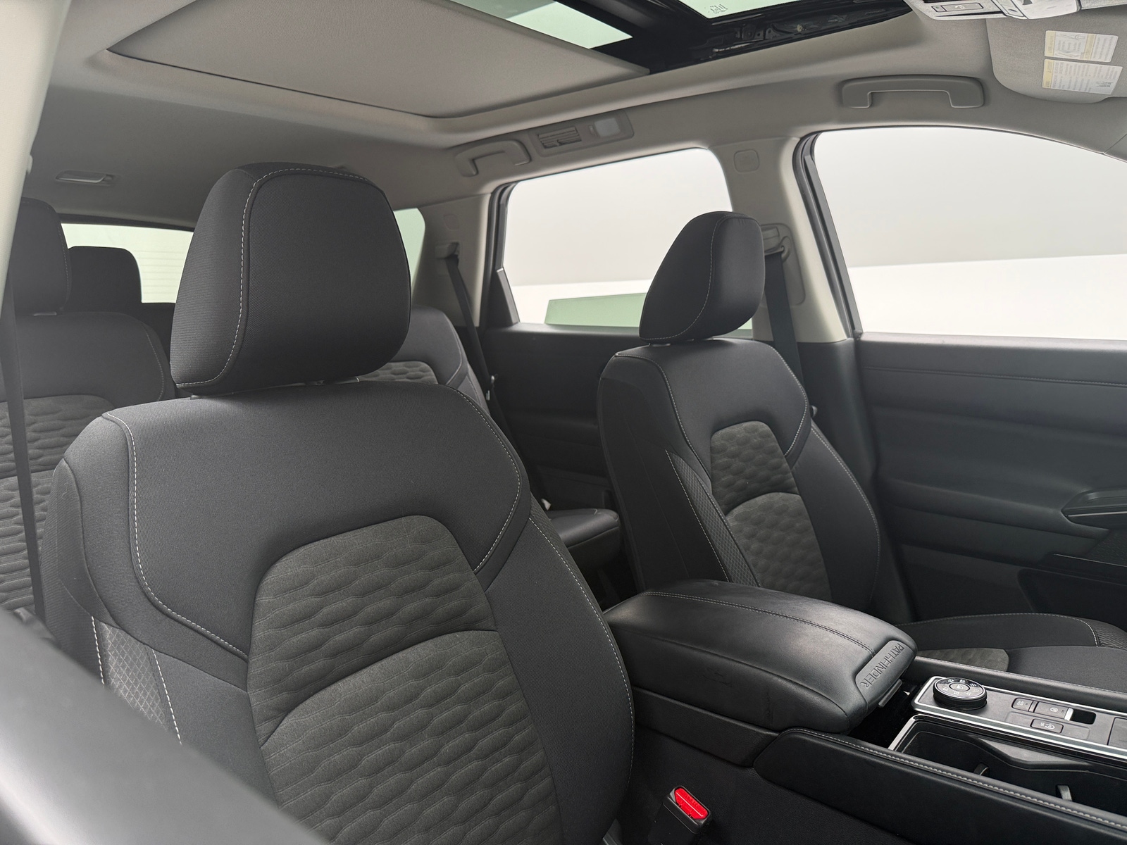 Thumbnail: 2024 Nissan Pathfinder - 2