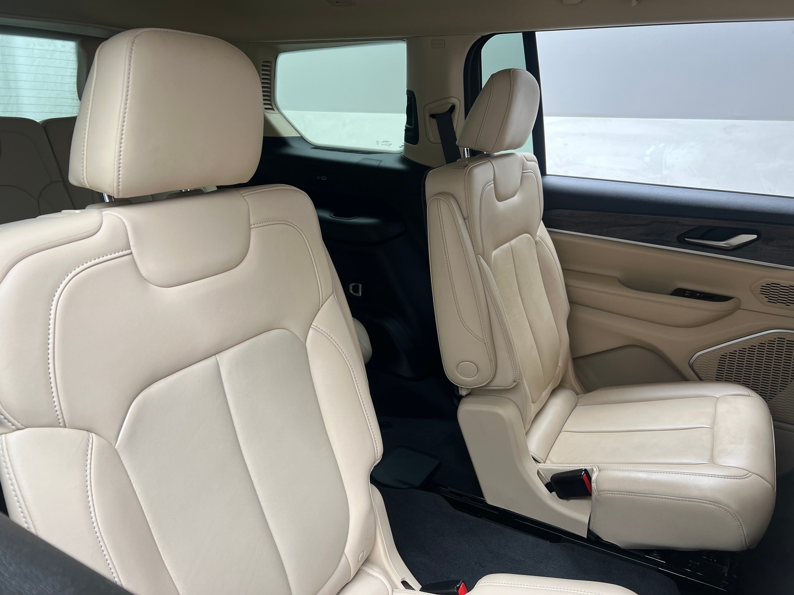 Thumbnail: 2021 Jeep Grand Cherokee L - 5