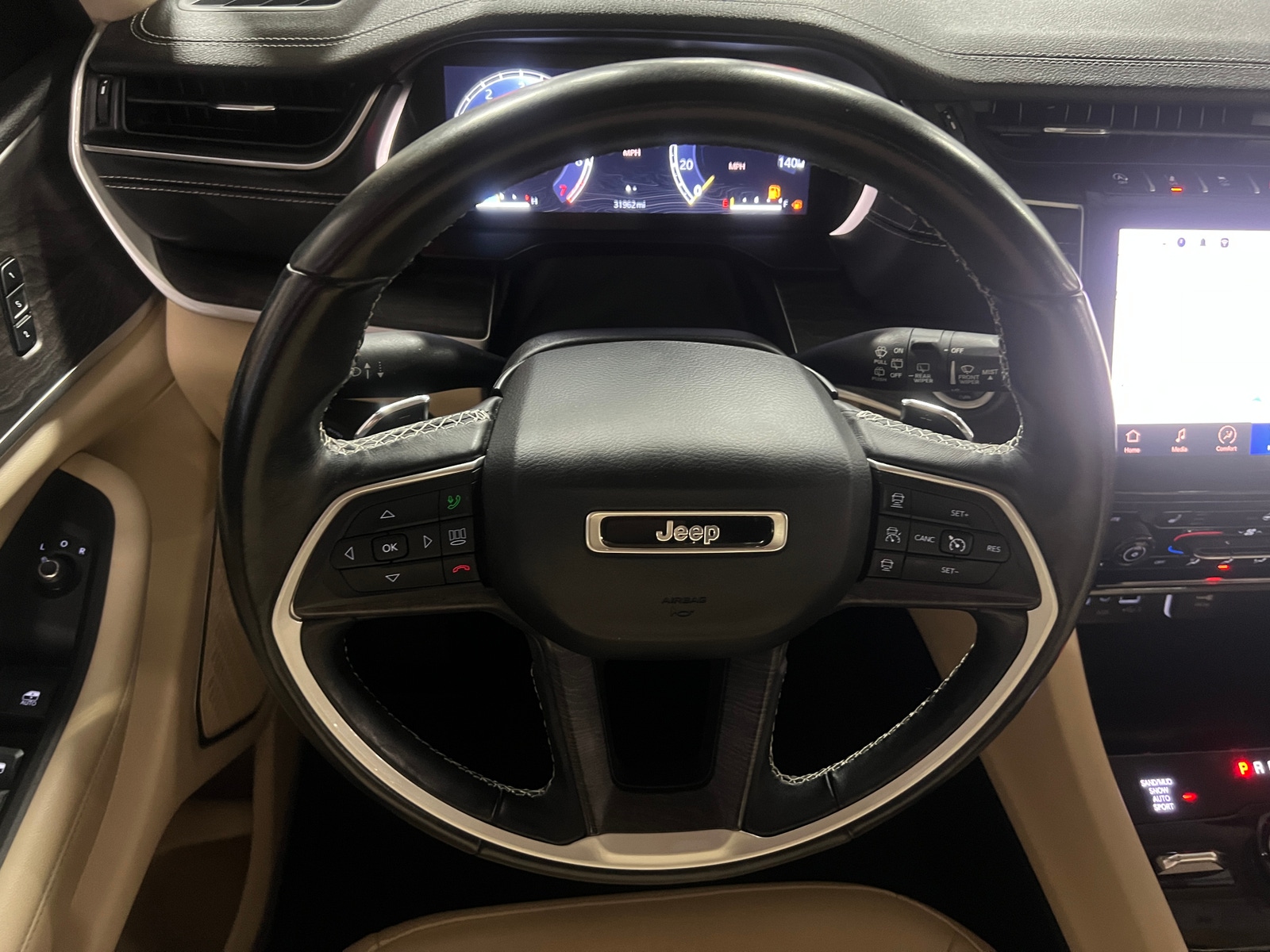 Thumbnail: 2021 Jeep Grand Cherokee L - 4