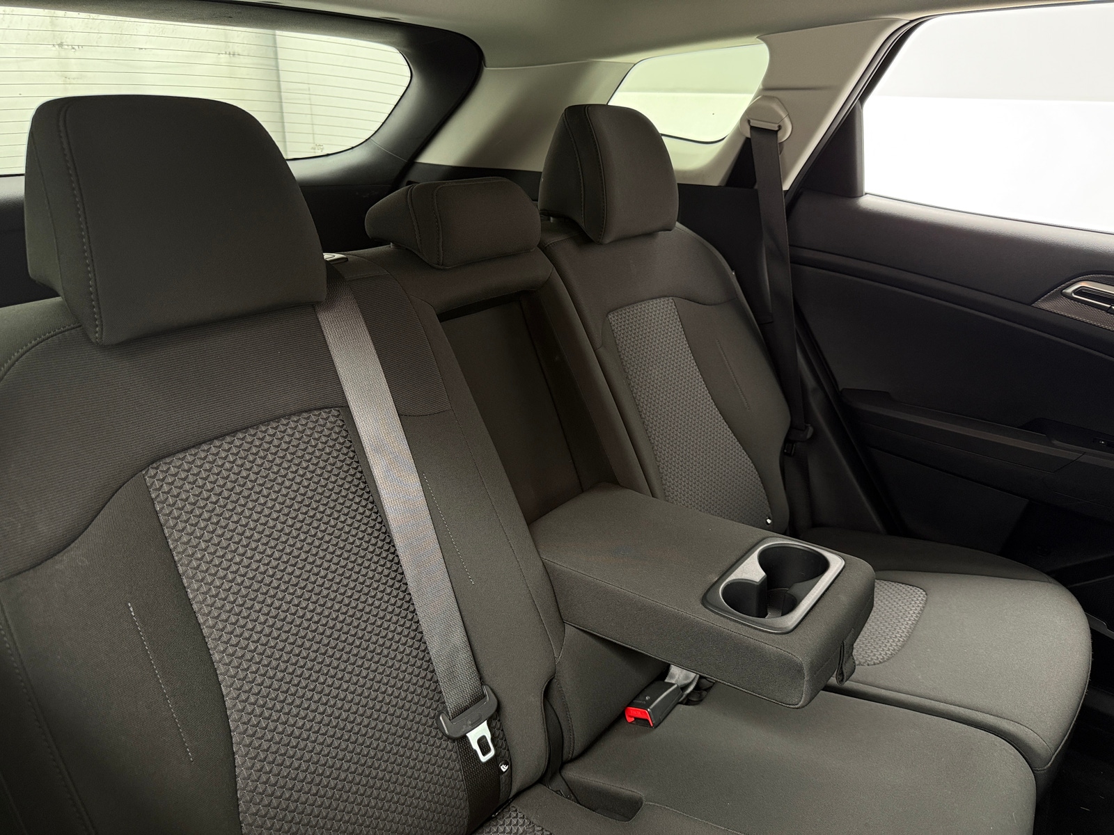 Thumbnail: 2025 Kia Sportage - 6