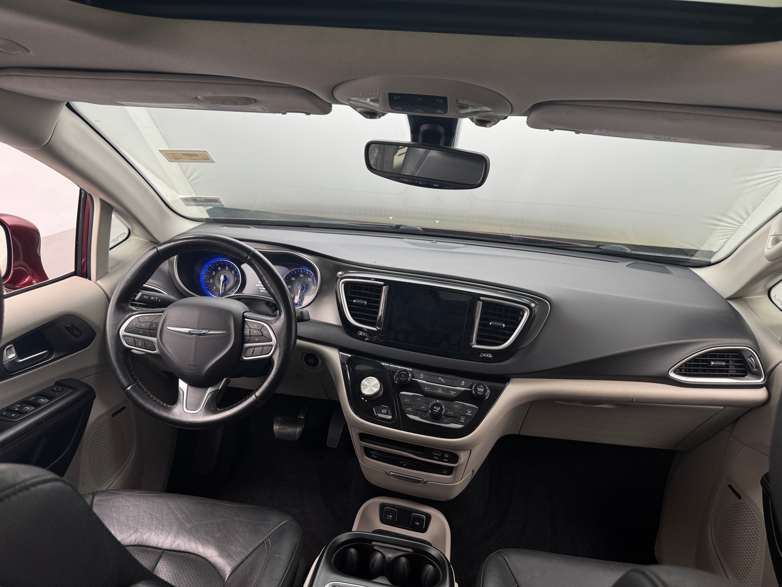 Thumbnail: 2020 Chrysler Pacifica - 2