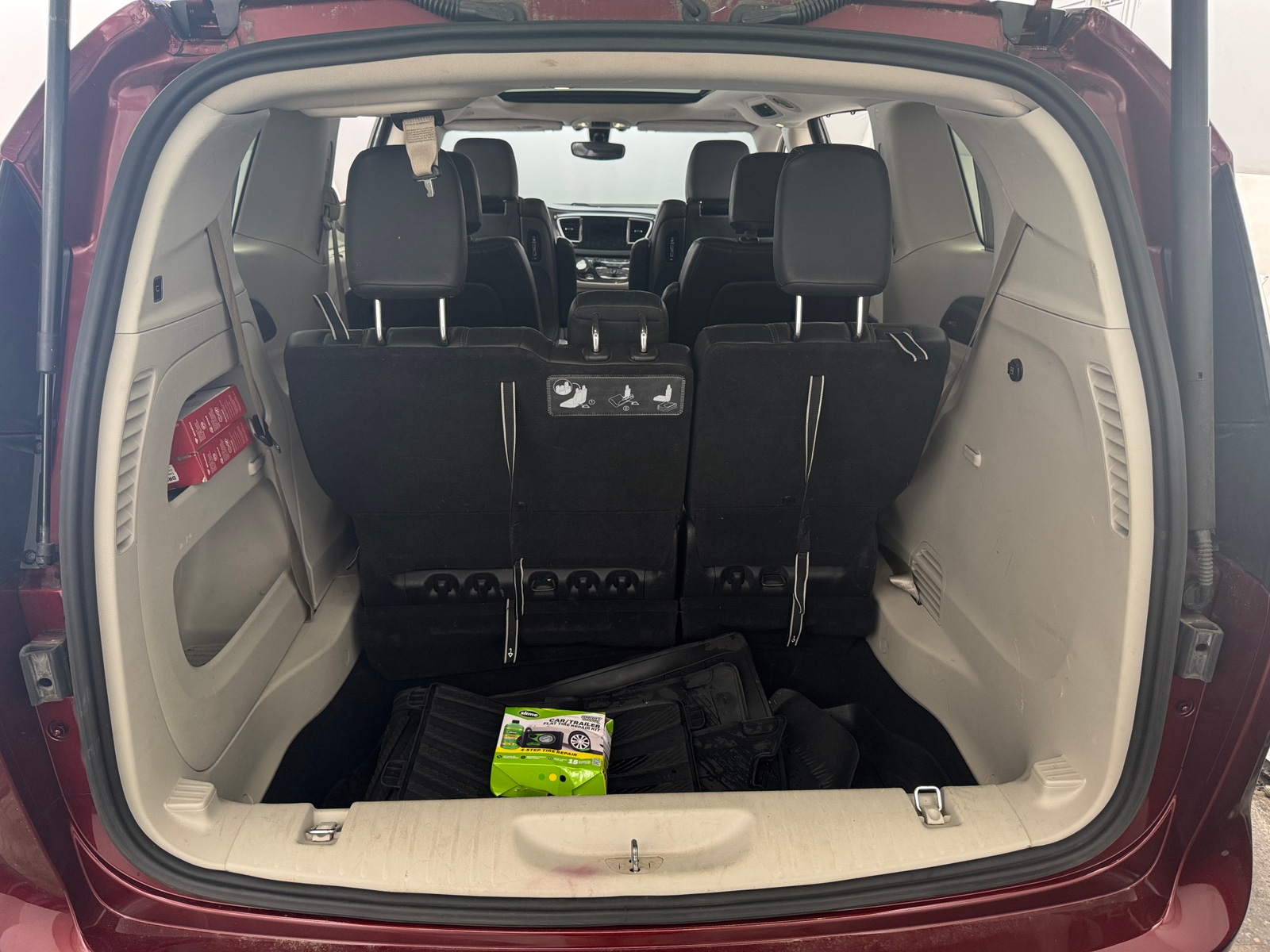 Thumbnail: 2020 Chrysler Pacifica - 6