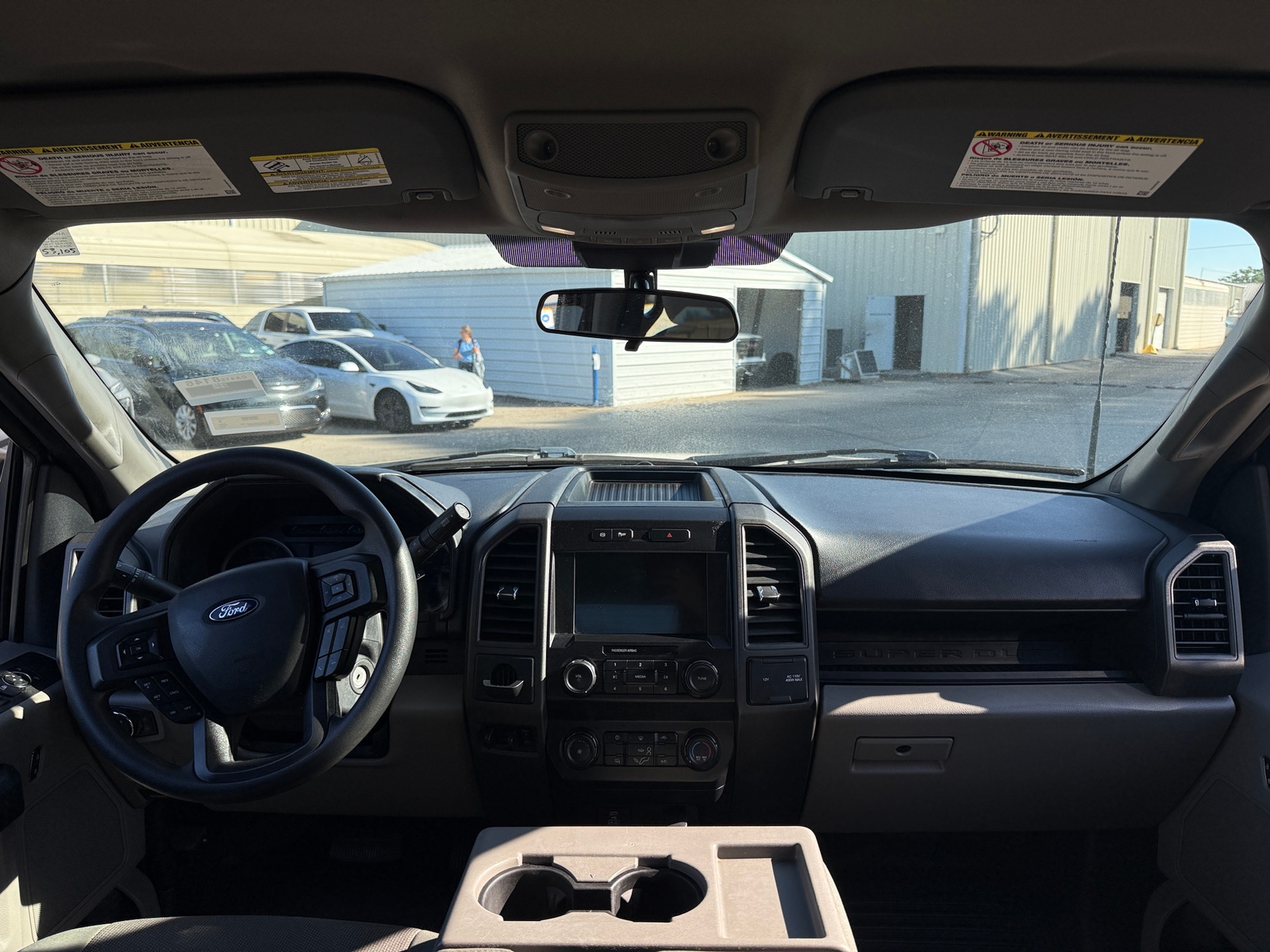 Thumbnail: 2022 Ford Econoline - 3