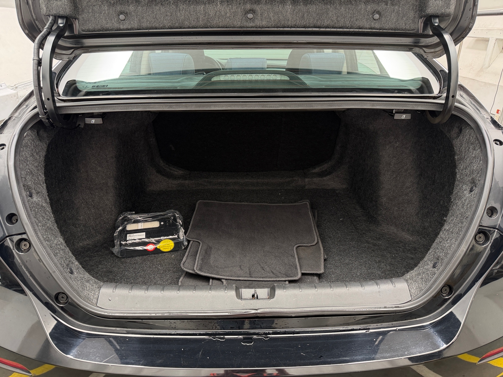 Thumbnail: 2019 Honda Insight - 7