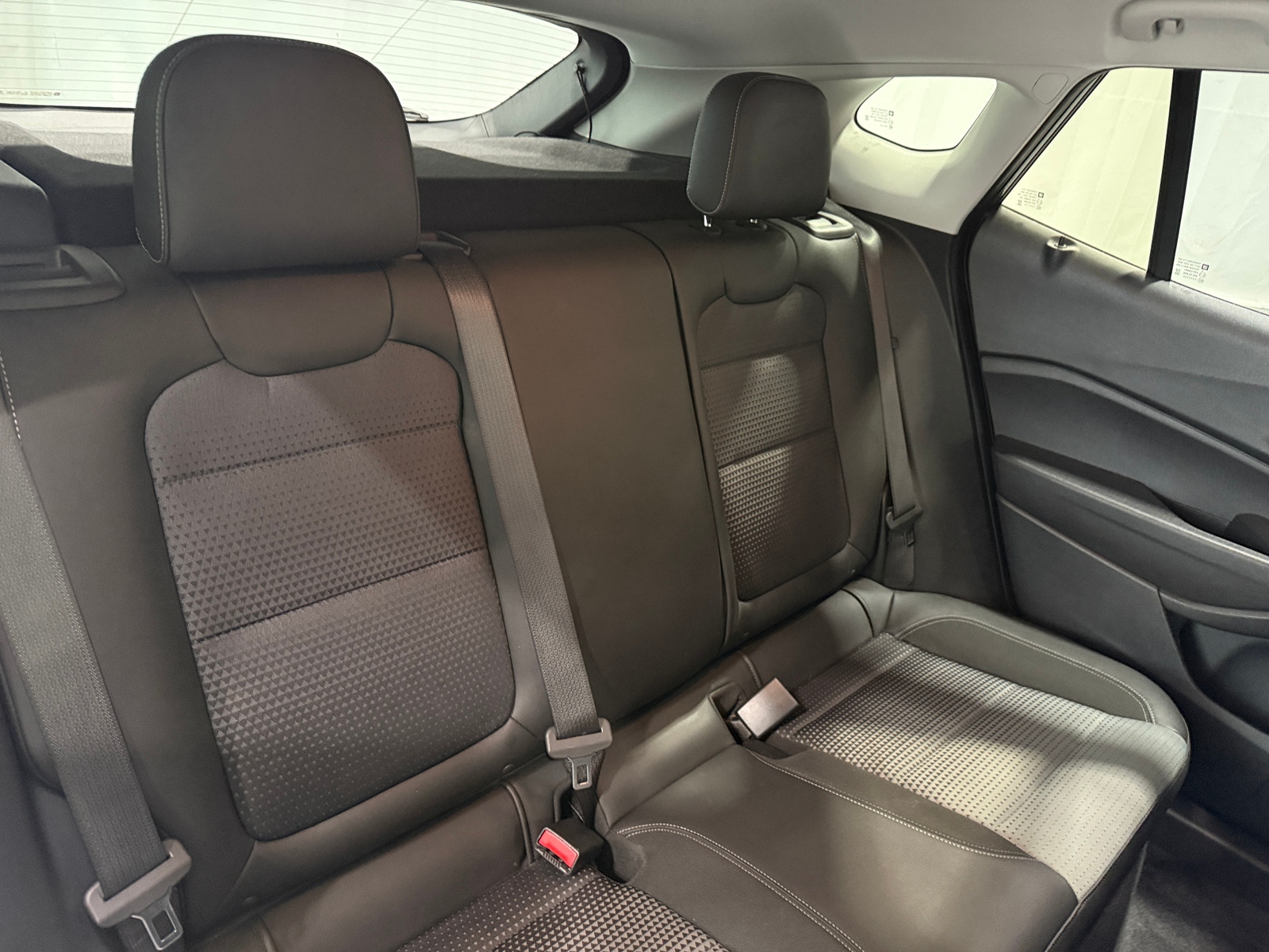 Thumbnail: 2025 Chevrolet Trax - 6