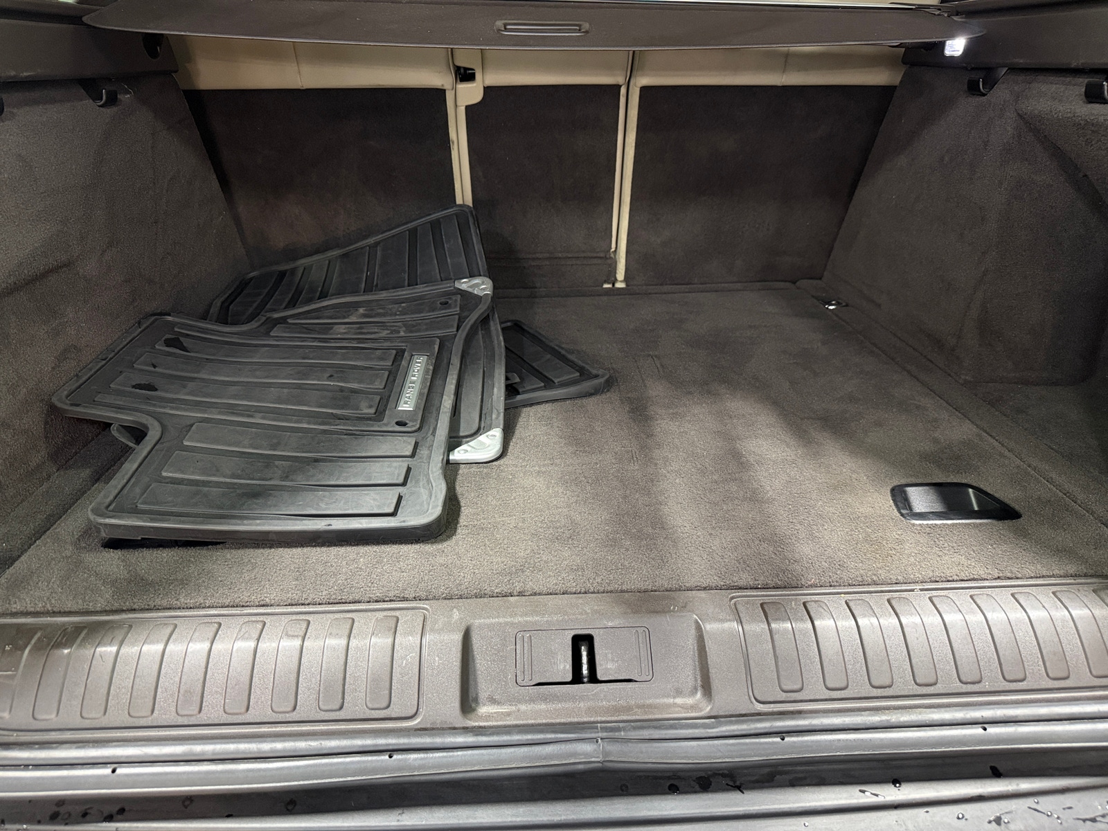 Thumbnail: 2016 Land Rover Range Rover Sport - 6