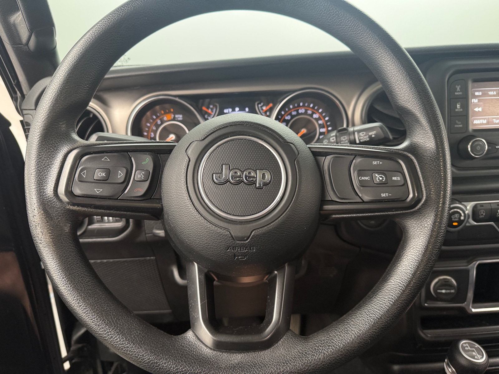 Thumbnail: 2020 Jeep Wrangler - 5