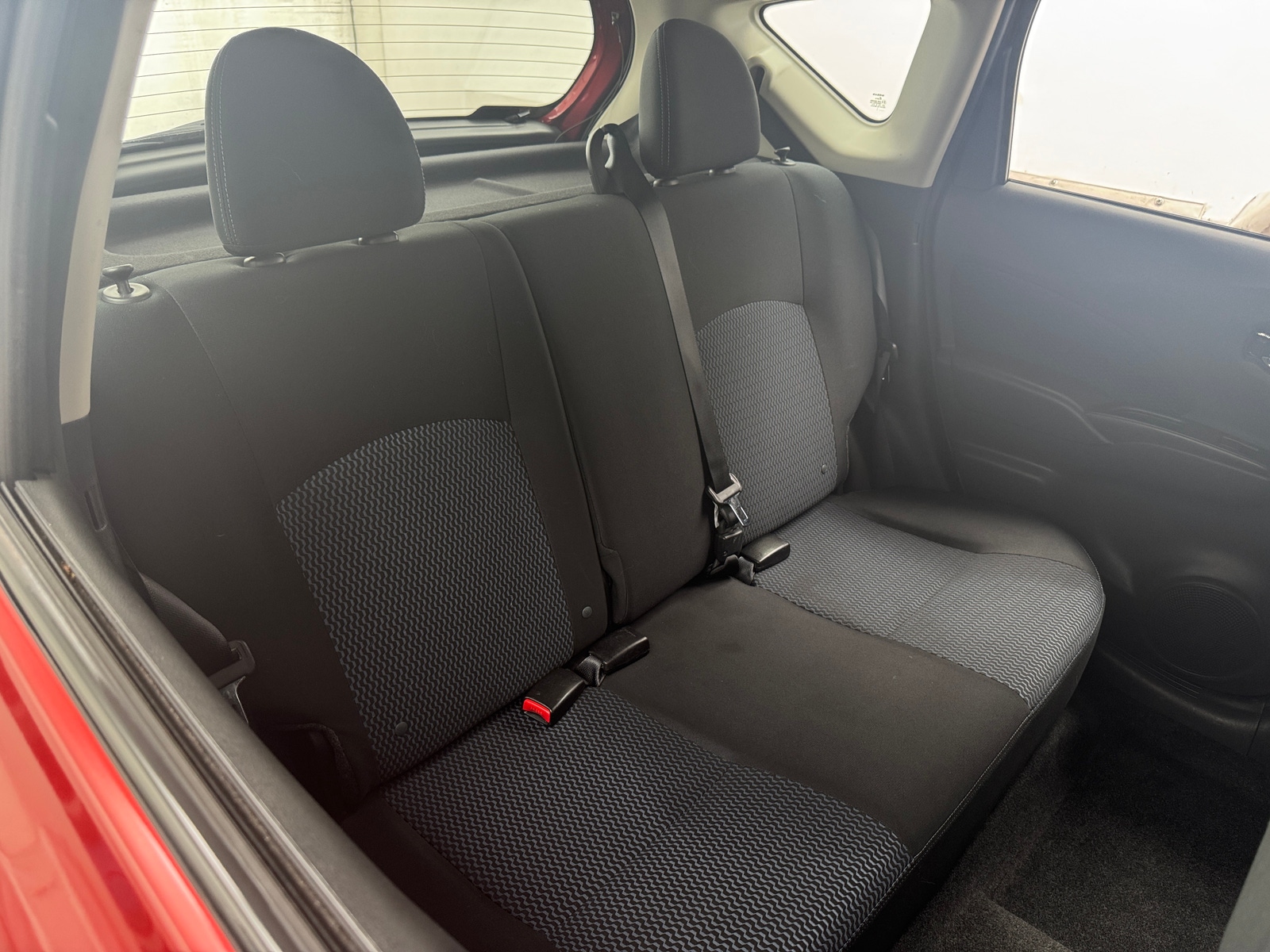 Thumbnail: 2017 Nissan Versa Note - 6