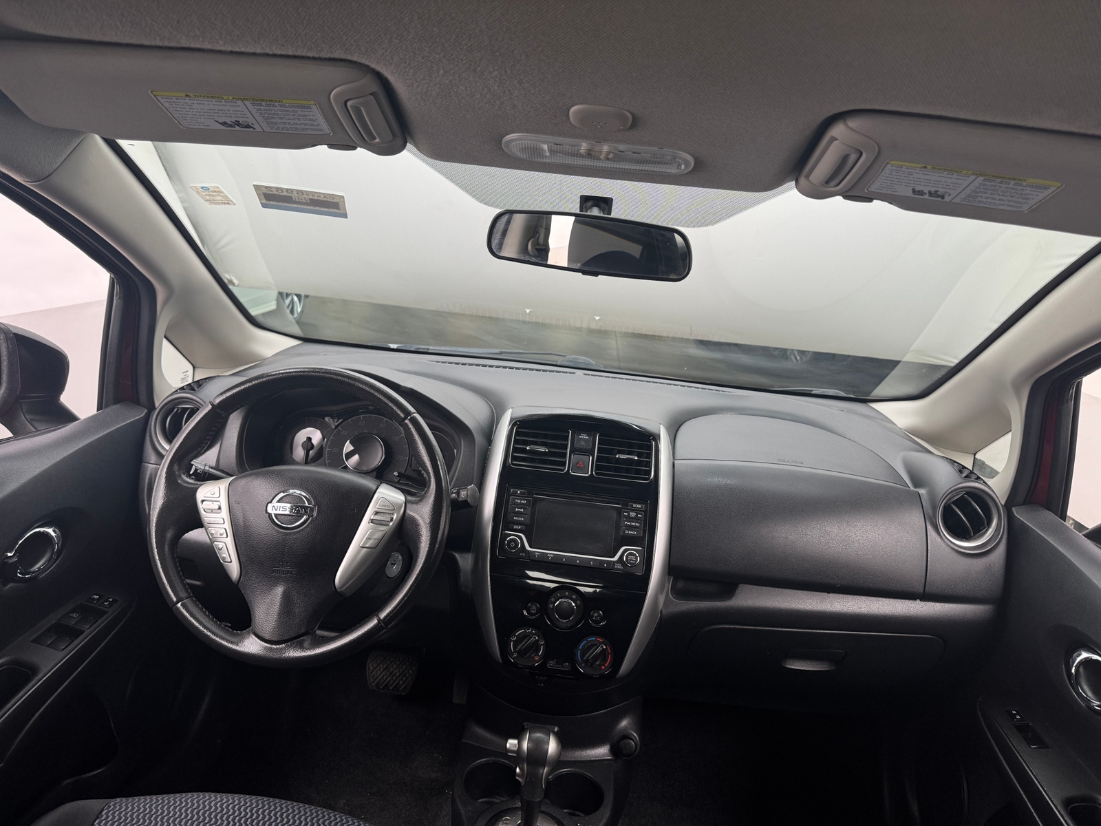 Thumbnail: 2017 Nissan Versa Note - 3