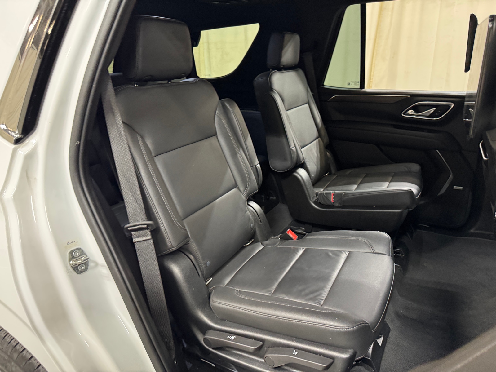 Thumbnail: 2021 Chevrolet Tahoe - 5