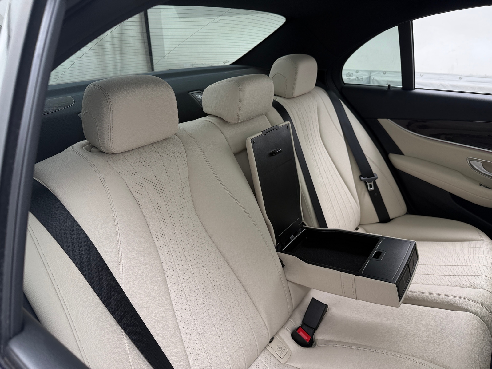 Thumbnail: 2019 Mercedes-Benz E-Class - 6