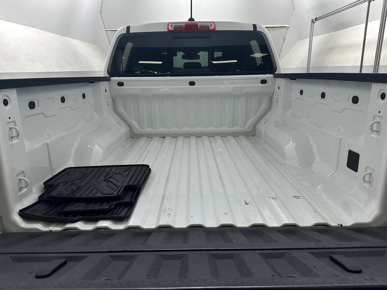 Thumbnail: 2024 Chevrolet Colorado - 7