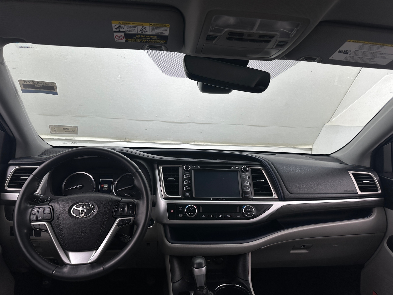 Thumbnail: 2019 Toyota Highlander - 2