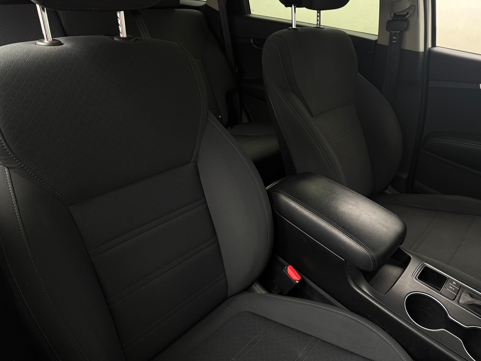 Thumbnail: 2016 Kia Sorento - 2