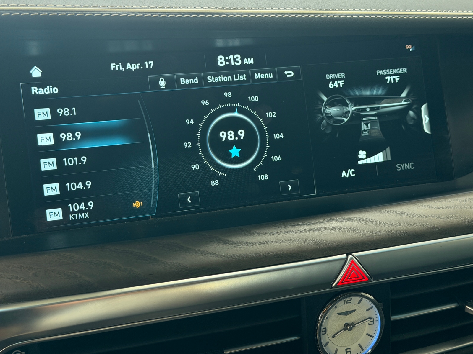 Thumbnail: 2022 Genesis G90 - 3