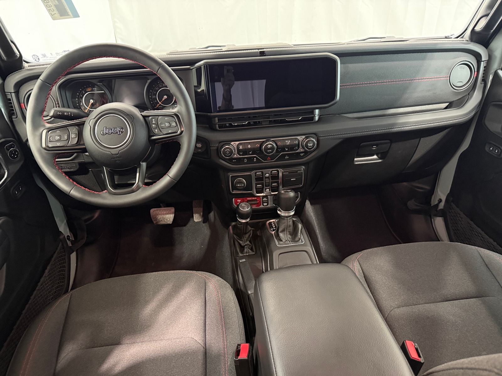 Thumbnail: 2024 Jeep Wrangler - 3