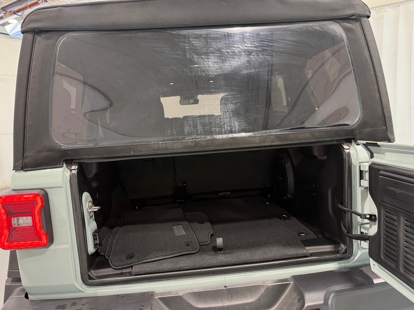 Thumbnail: 2024 Jeep Wrangler - 7