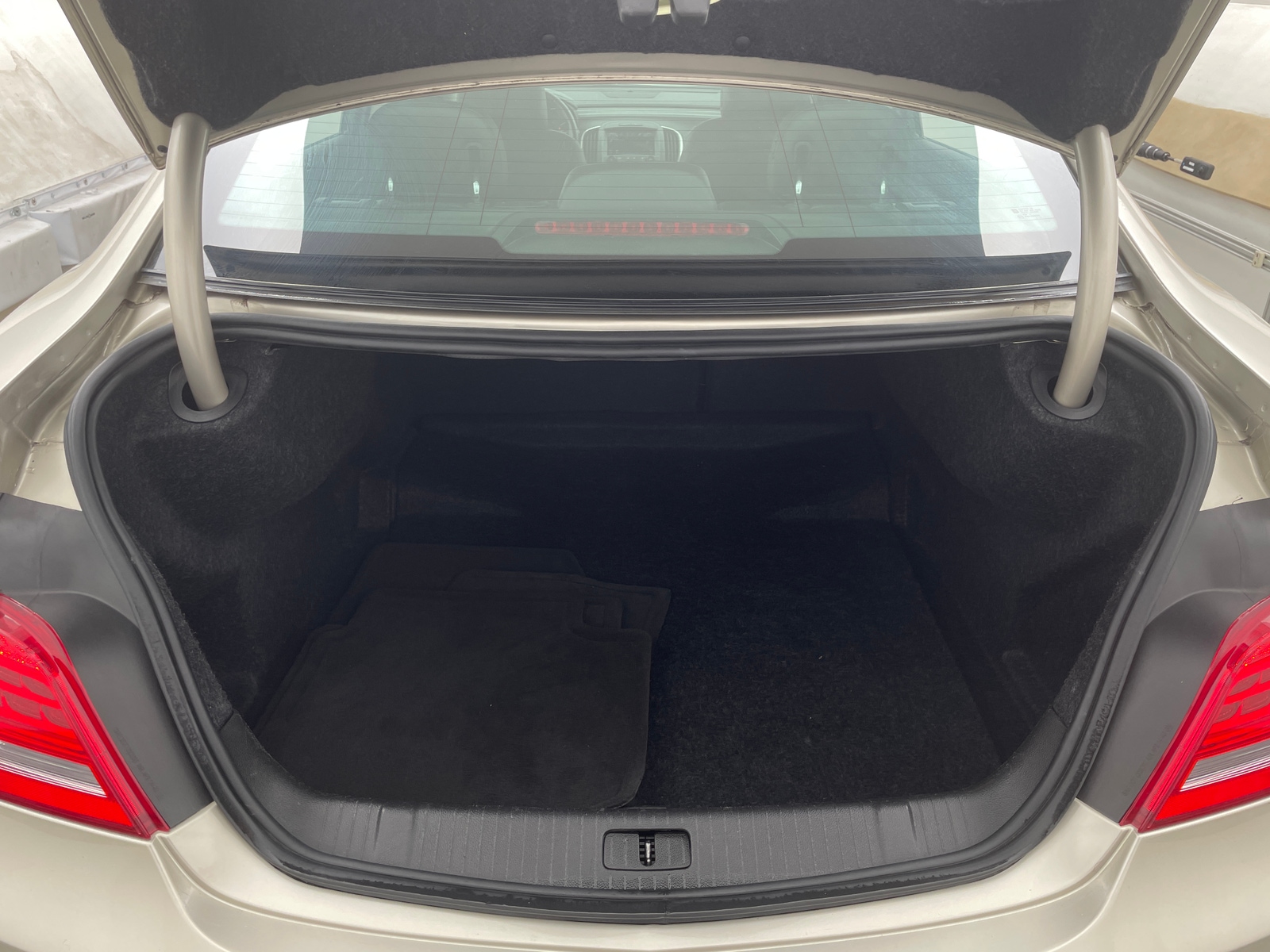 Thumbnail: 2016 Buick LaCrosse - 6