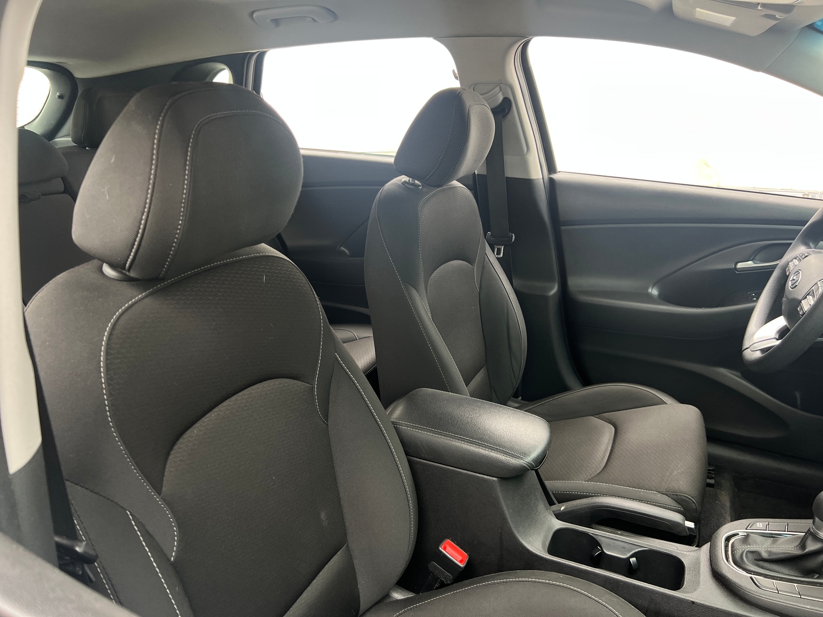 Thumbnail: 2018 Hyundai Elantra - 2