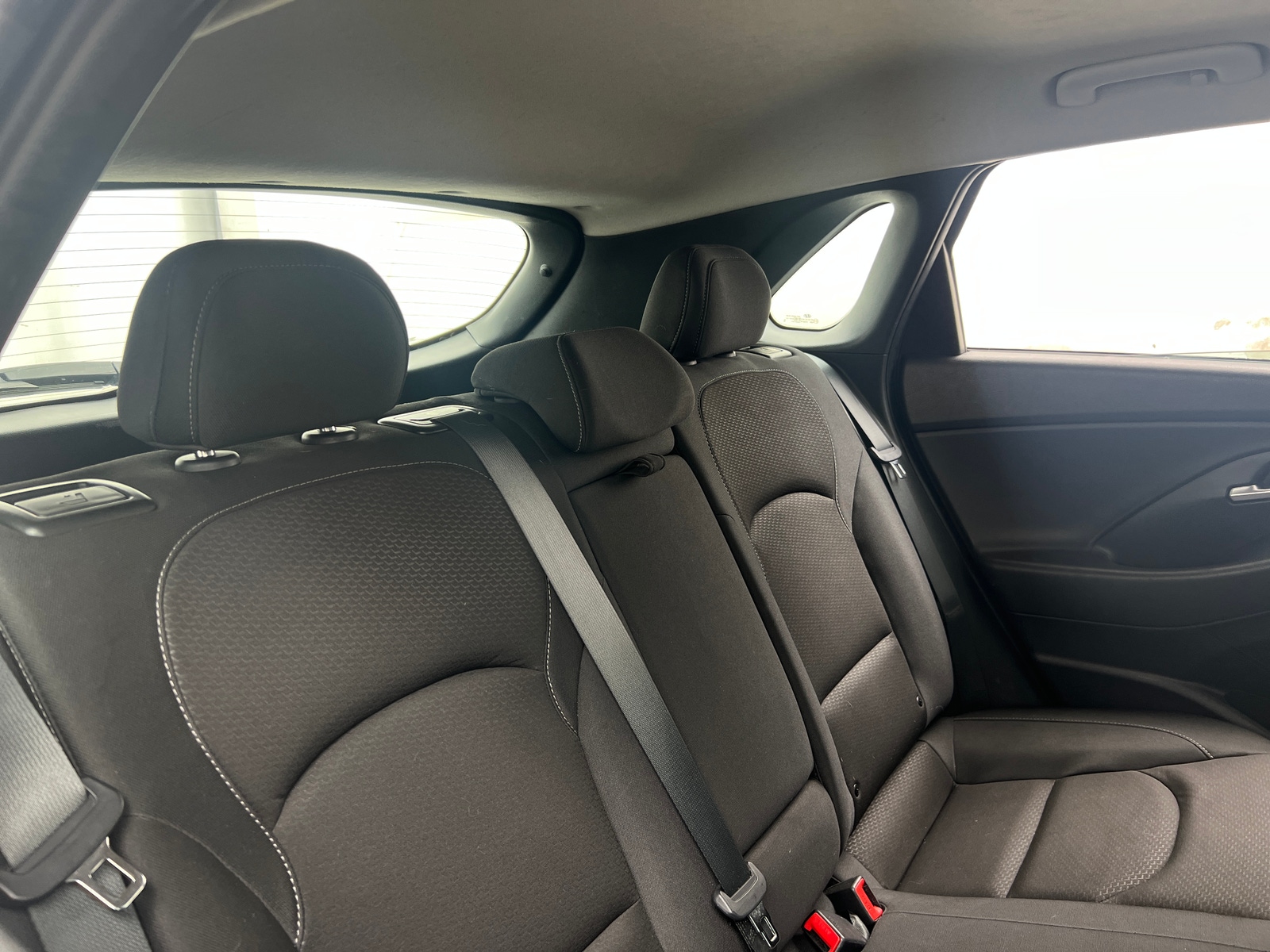 Thumbnail: 2018 Hyundai Elantra - 6