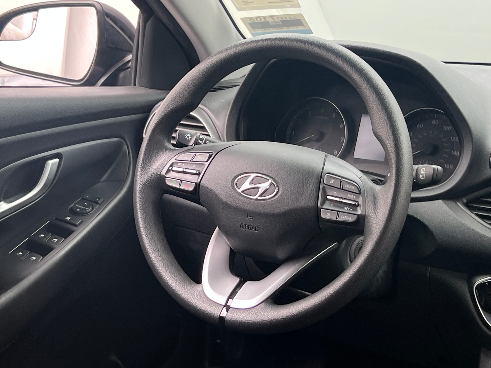 Thumbnail: 2018 Hyundai Elantra - 5