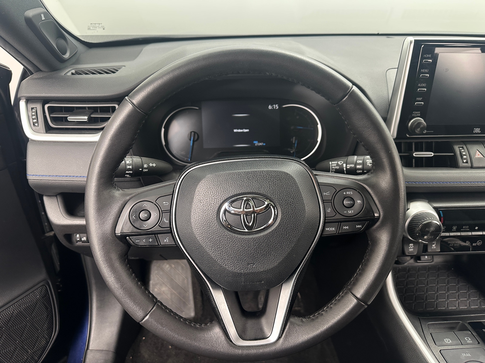 Thumbnail: 2021 Toyota RAV4 - 4