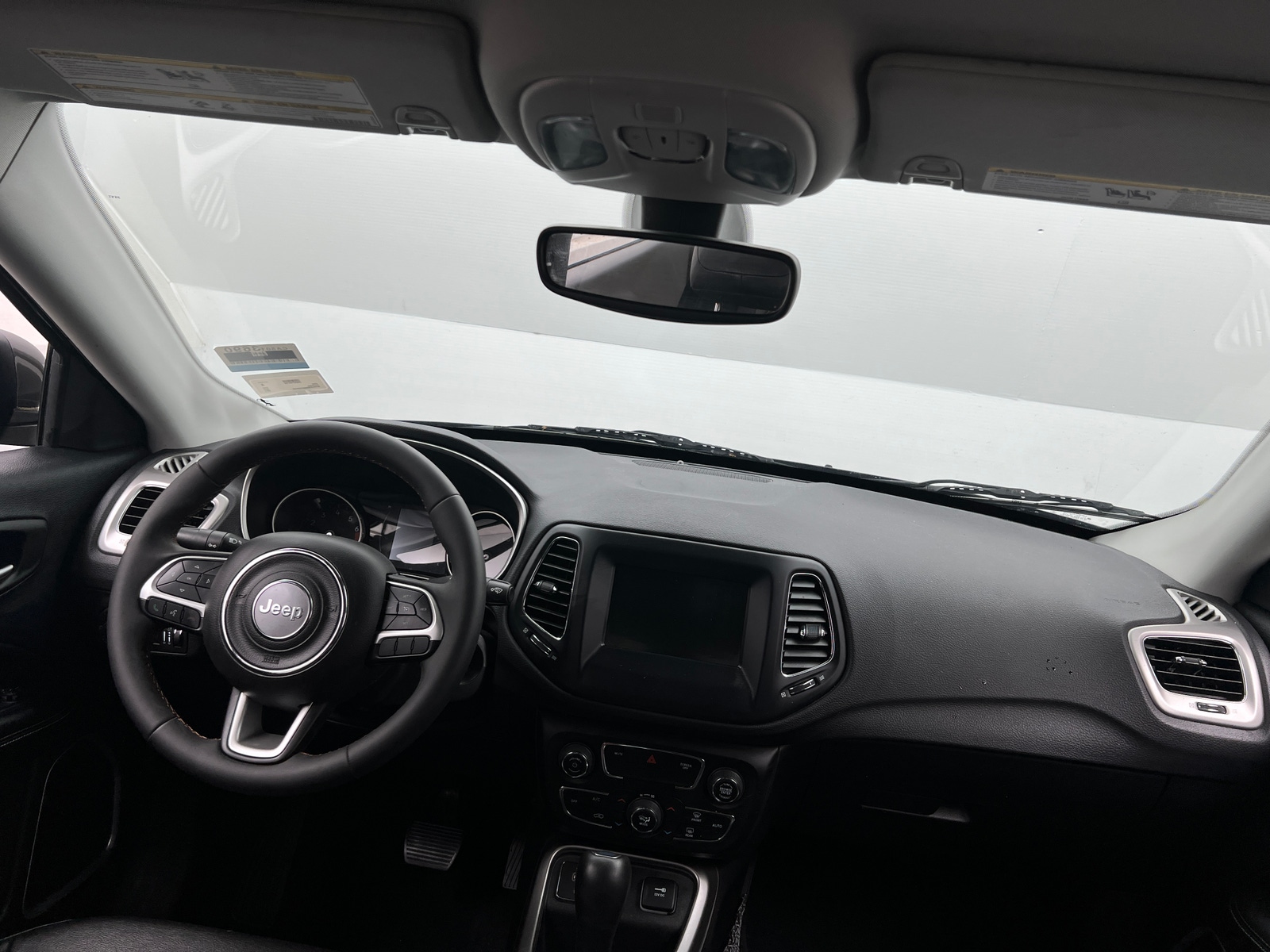 Thumbnail: 2021 Jeep Compass - 3