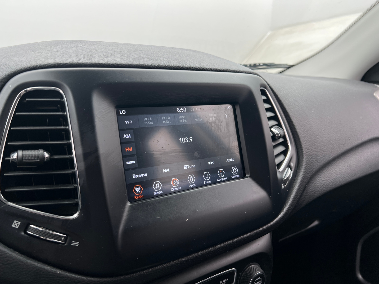 Thumbnail: 2021 Jeep Compass - 4