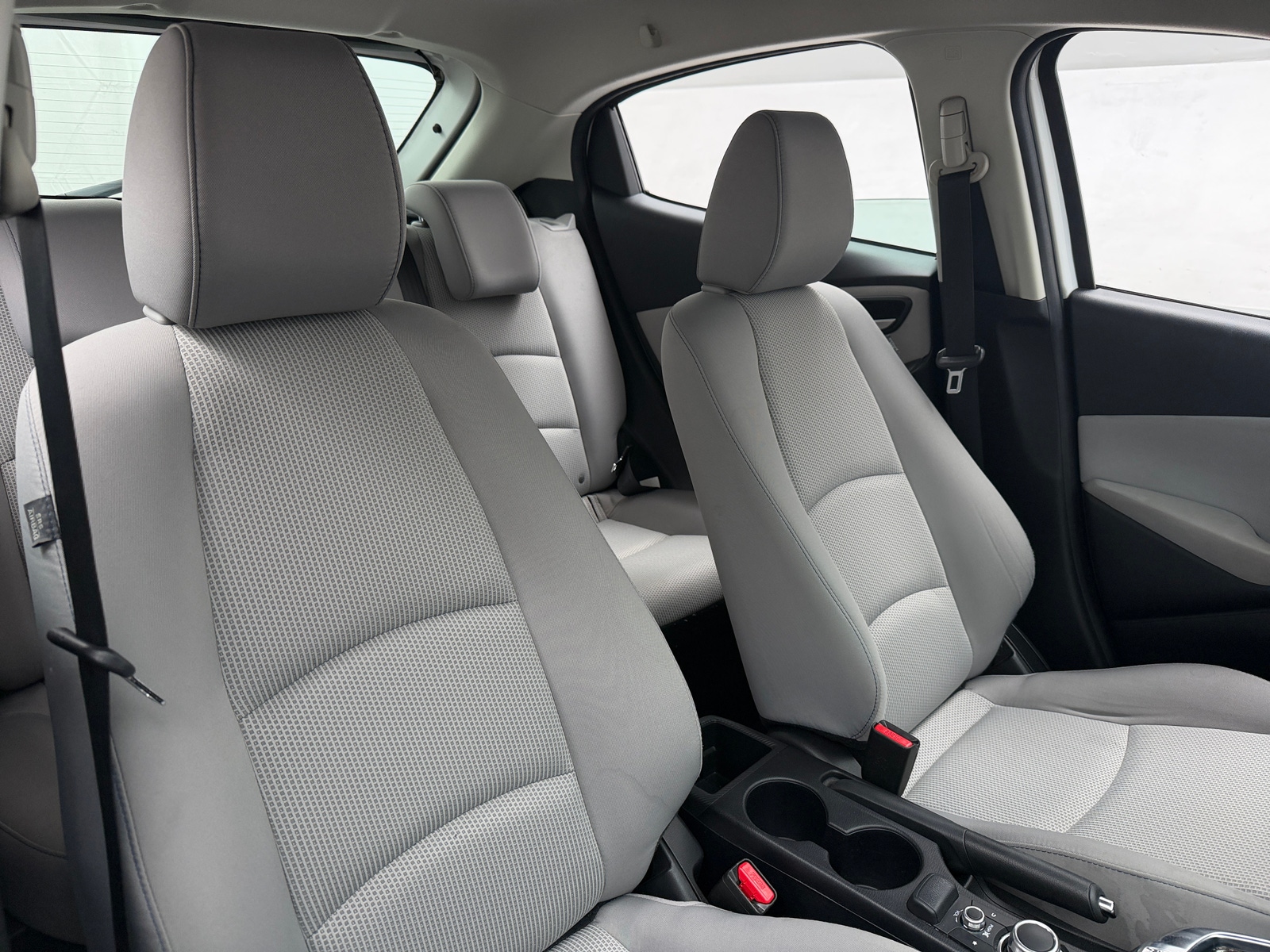 Thumbnail: 2020 Toyota Yaris - 2