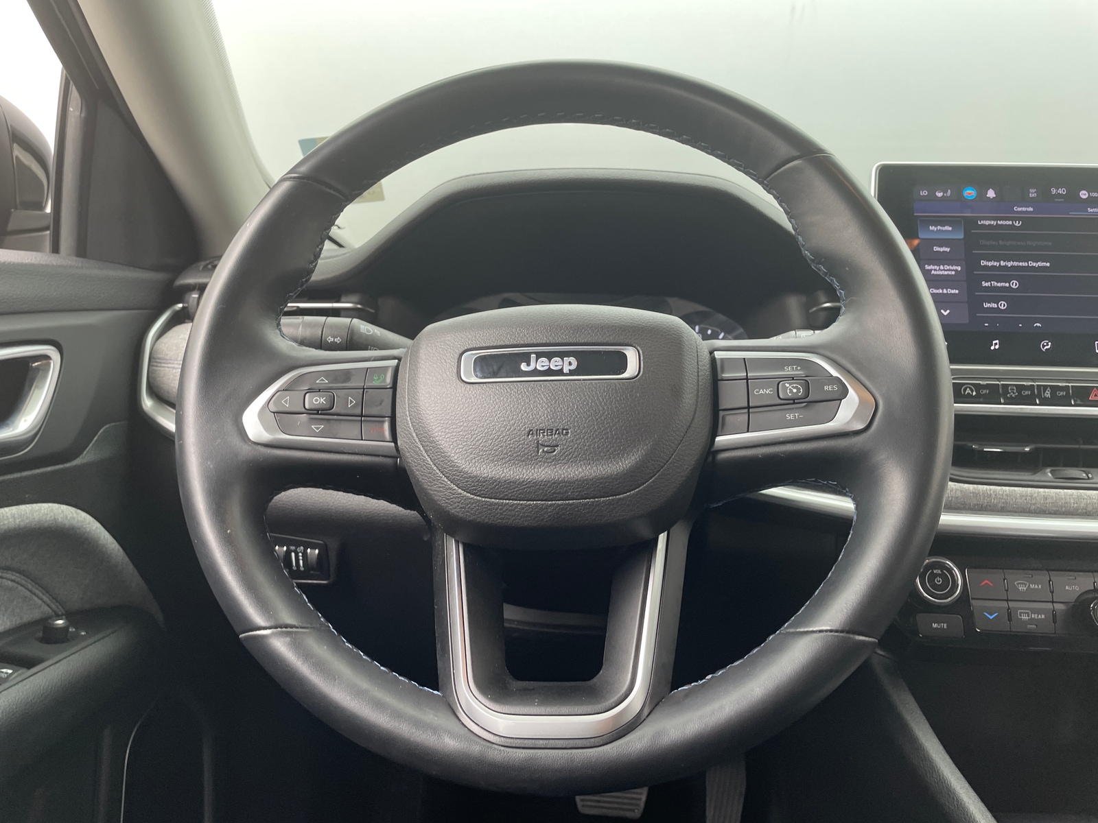 Thumbnail: 2022 Jeep Compass - 5
