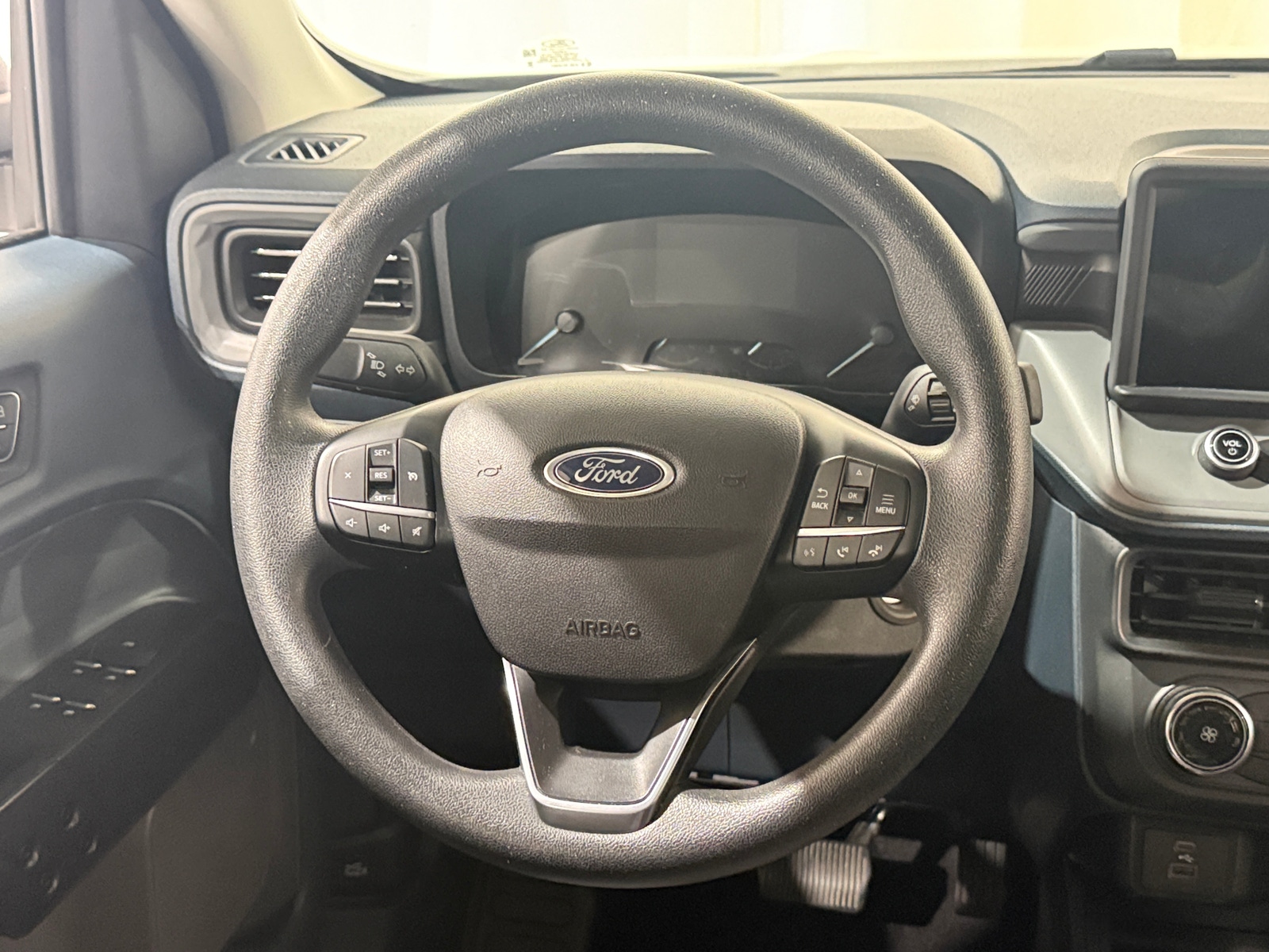 Thumbnail: 2023 Ford Maverick - 5