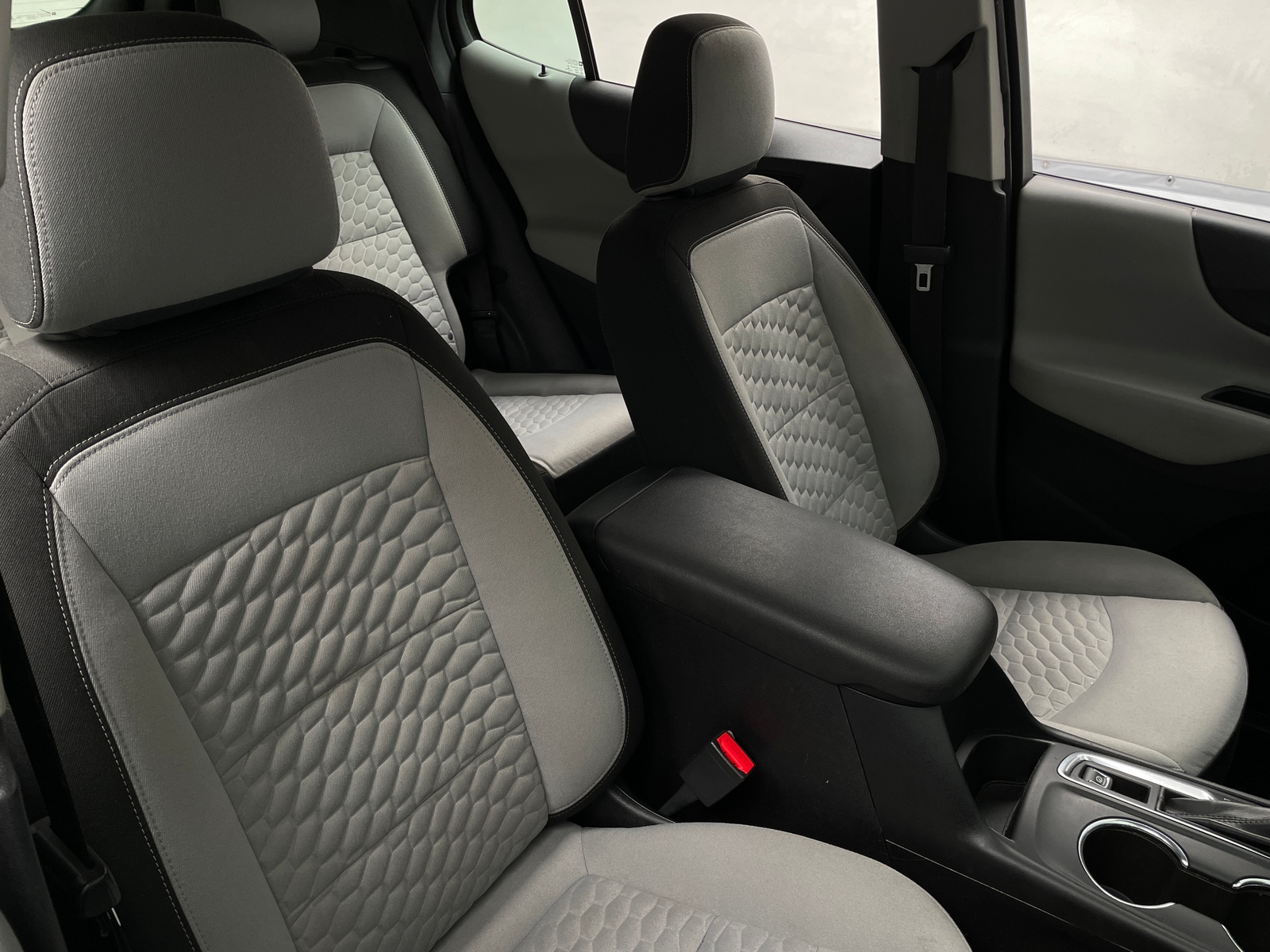 Thumbnail: 2018 Chevrolet Equinox - 2