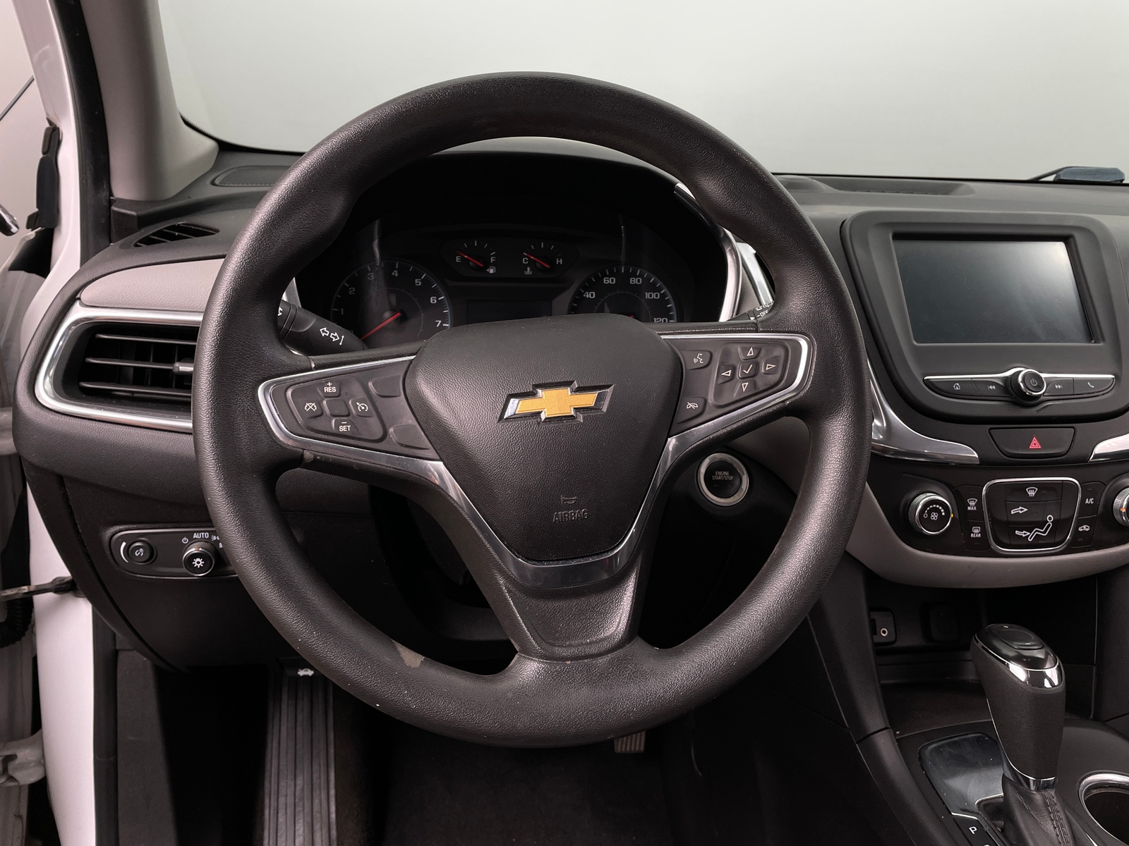 Thumbnail: 2018 Chevrolet Equinox - 5