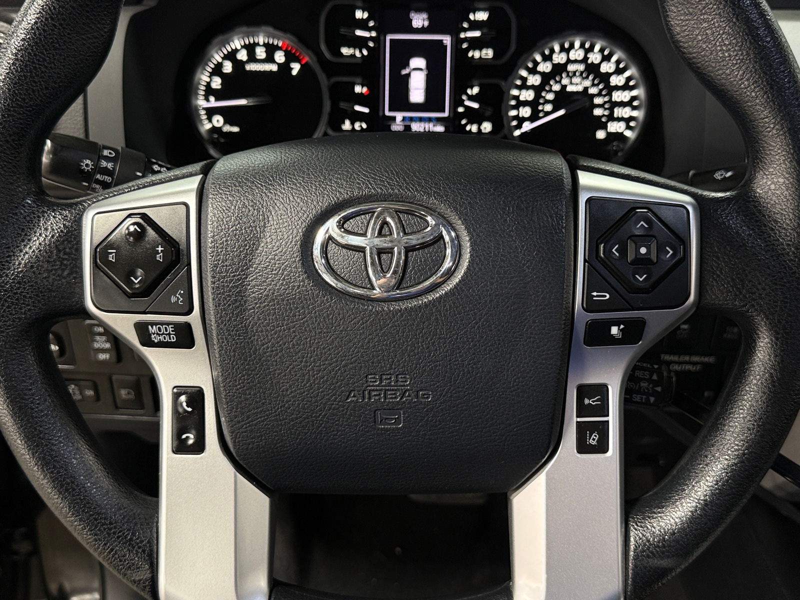 Thumbnail: 2018 Toyota Tundra - 5